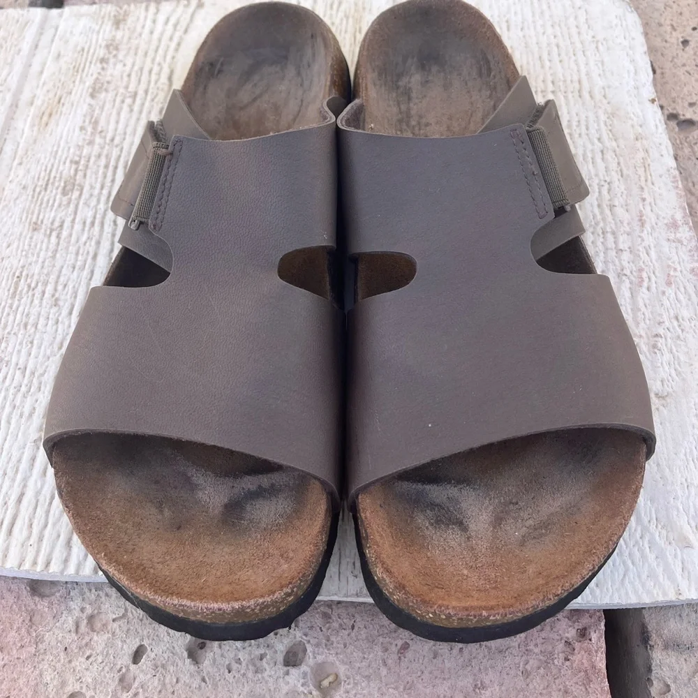 Betula Birkenstock Size 42 M9 Brown Oiled Leather Sandals